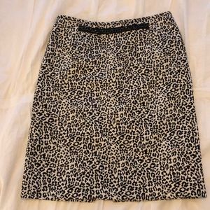 Black and white leopard print pencil skirt.